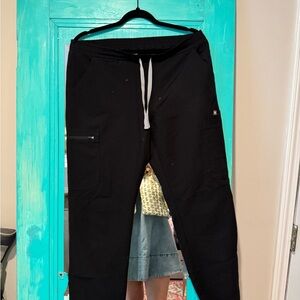 FIGS SCRUB Black Jogger Pants